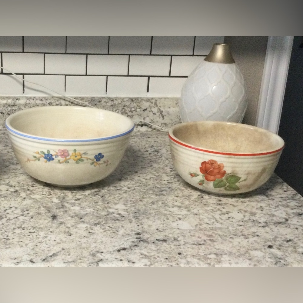 Serving bowls by Oven Bake